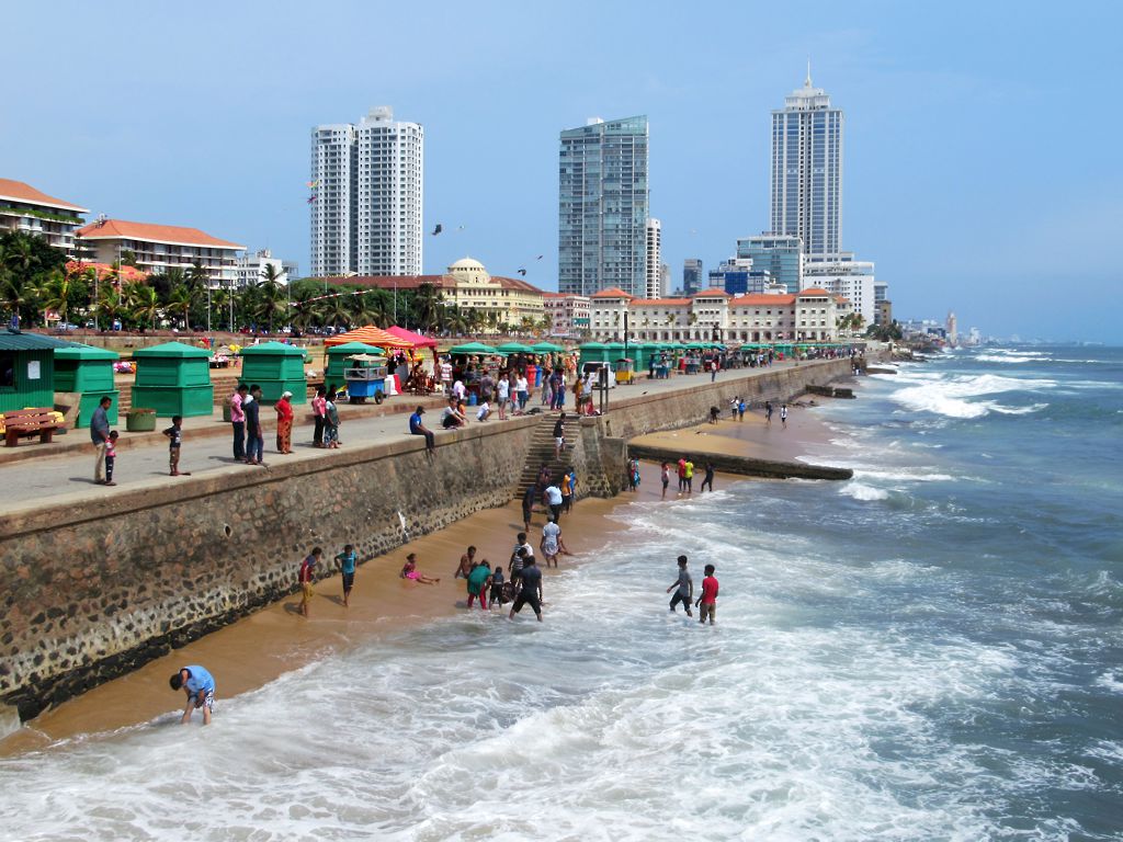Airport Transfer: Colombo Airport to Hotel